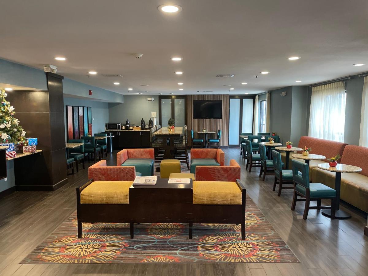 La Quinta By Wyndham O'Fallon, Il - St. Louis Dış mekan fotoğraf