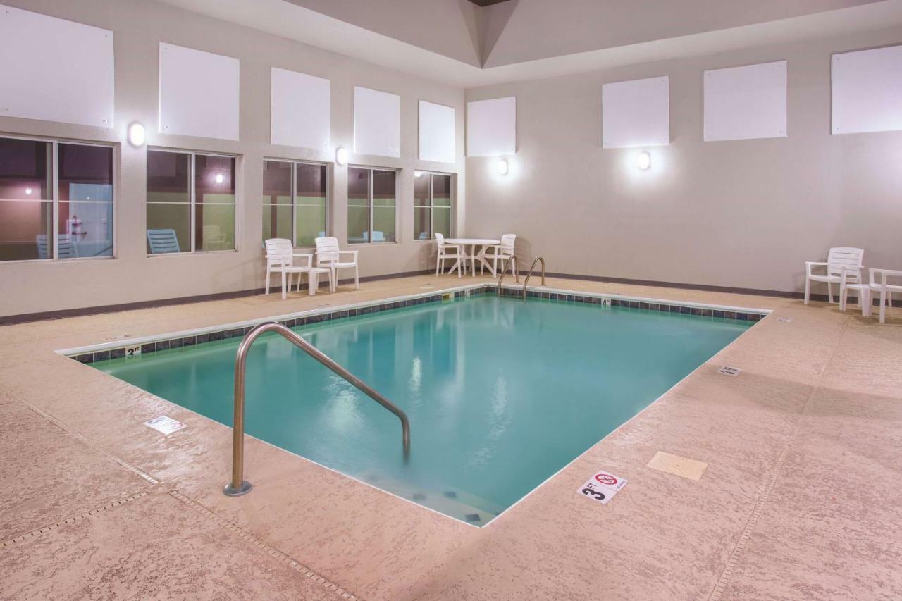 La Quinta By Wyndham O'Fallon, Il - St. Louis Dış mekan fotoğraf